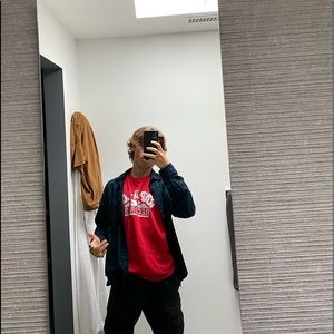 red suprême x rap a lot tee